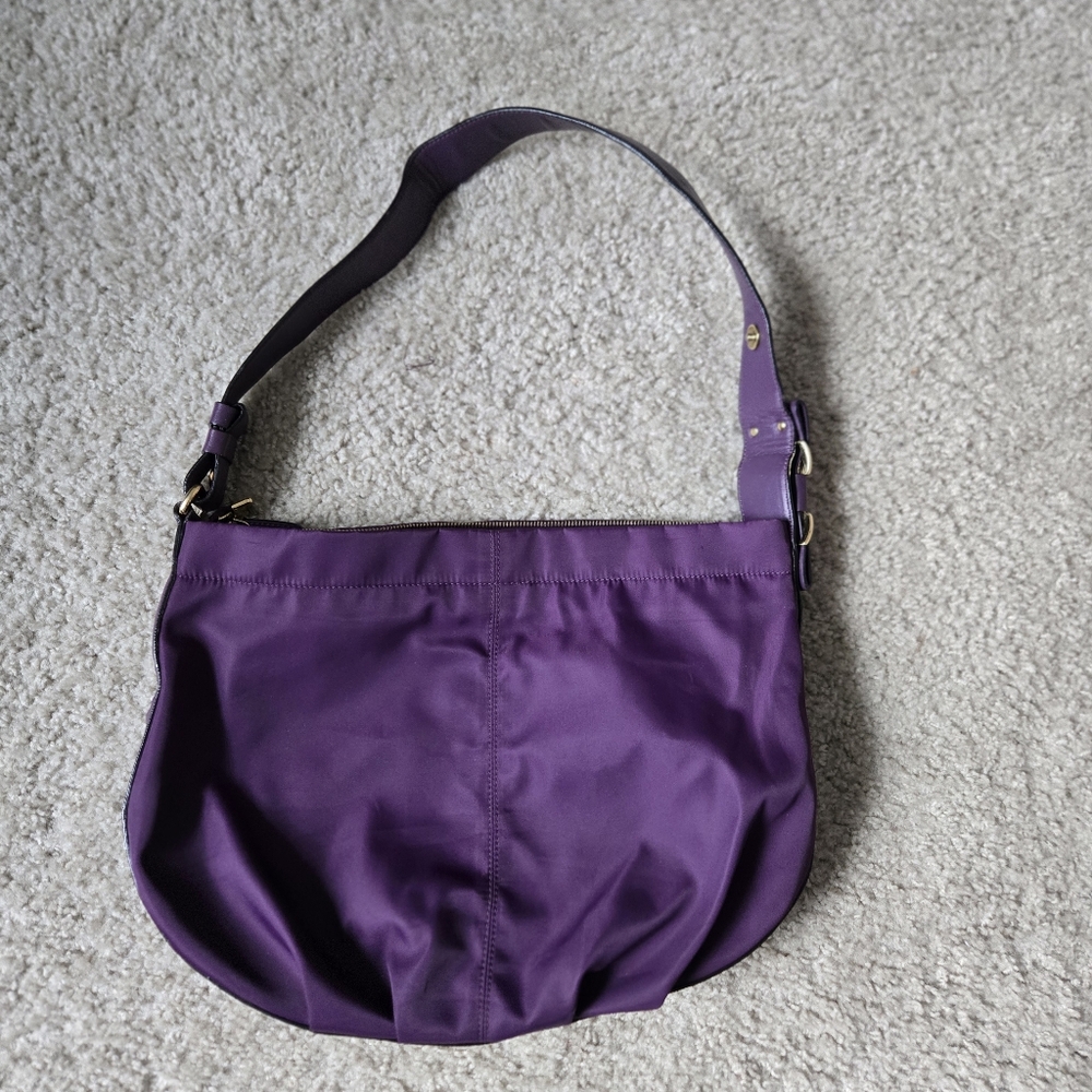 Ferragamo Elegant Purple Women's Bag